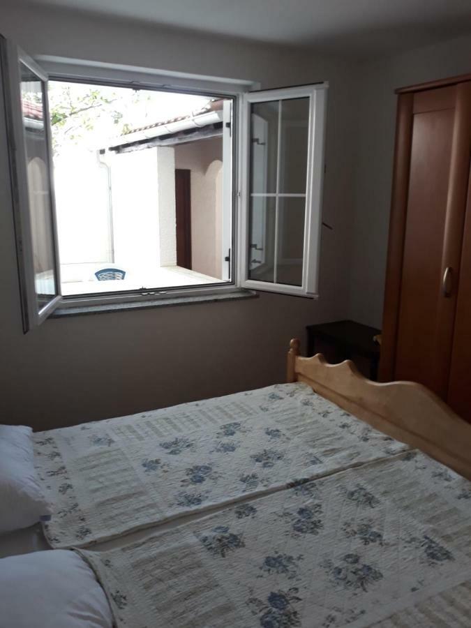 Apartman Grospic 2 Cesarica Exterior foto